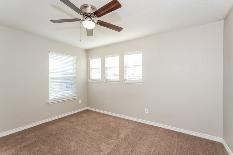 2,540/Mo, 5328 Nueces Ln Grand Prairie, TX 75052 Bedroom View