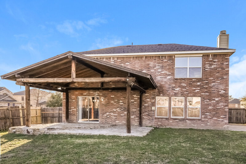 2,540/Mo, 5328 Nueces Ln Grand Prairie, TX 75052 Rear View