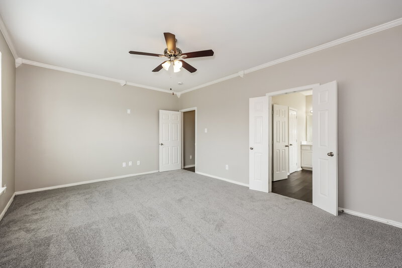2,790/Mo, 4500 Clear Lake Ln Mesquite, TX 75150 Main Bedroom View 2