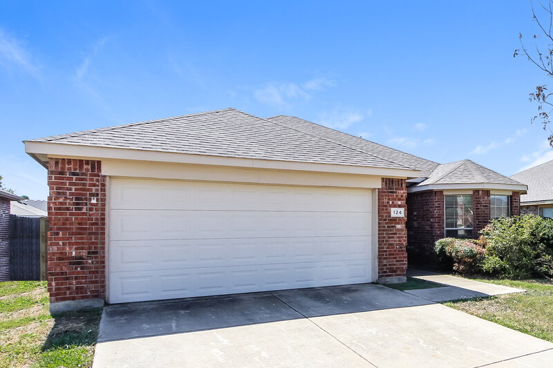 1,990/Mo, 124 Meadow Crest Dr Princeton, TX 75407 Front View