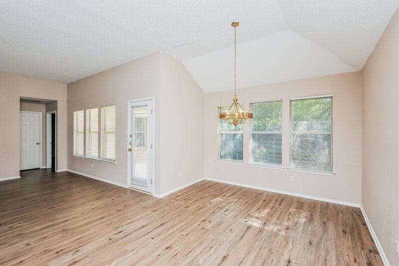 1,930/Mo, 7625 Mahonia Dr Fort Worth, TX 76133 Dining Room View