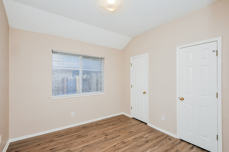 1,930/Mo, 7625 Mahonia Dr Fort Worth, TX 76133 Bedroom View 2