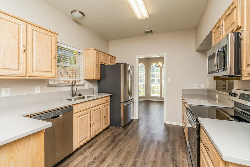 2,860/Mo, 508 Creek Ct Lewisville, TX 75067 Kitchen View