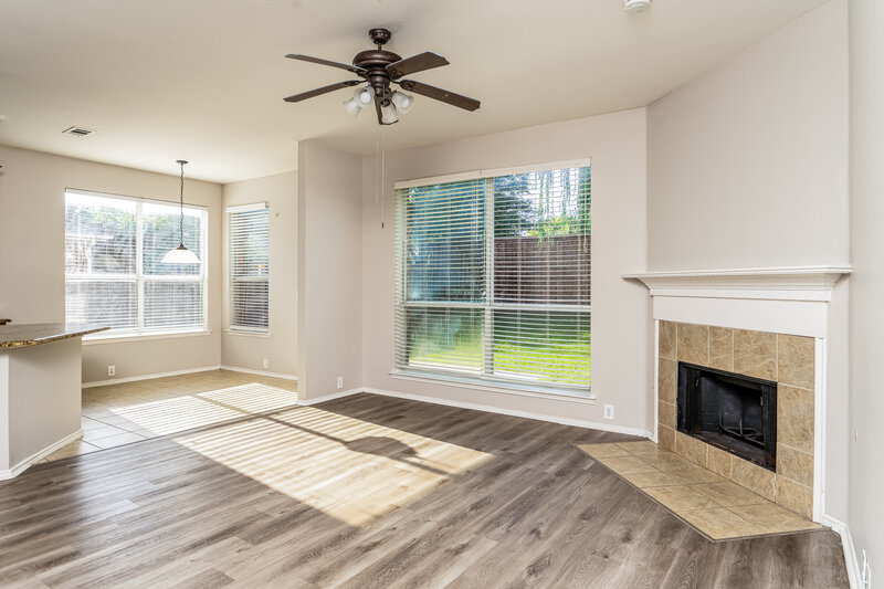 2,705/Mo, 1044 Wagon Trail Dr Little Elm, TX 75068 Living Room View 2