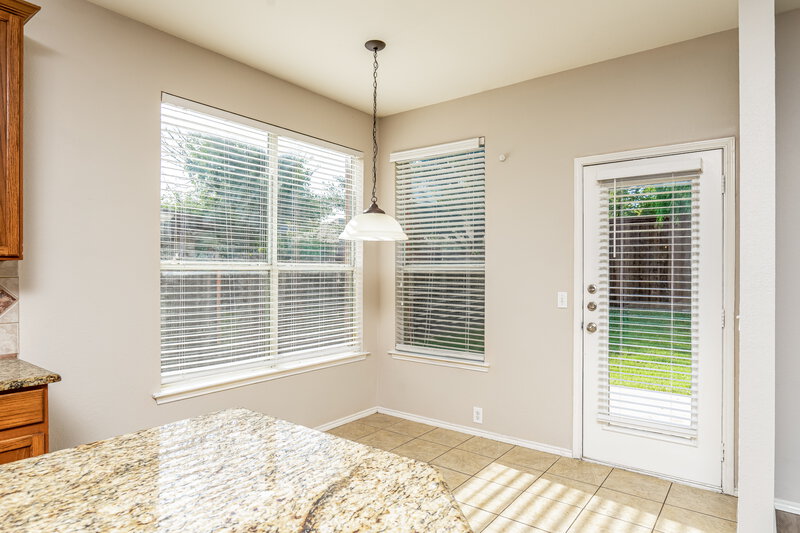 2,705/Mo, 1044 Wagon Trail Dr Little Elm, TX 75068 Breakfast Nook View