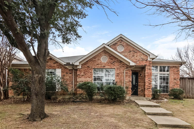 2,400/Mo, 2085 Cameo Dr Lewisville, TX 75067 External View