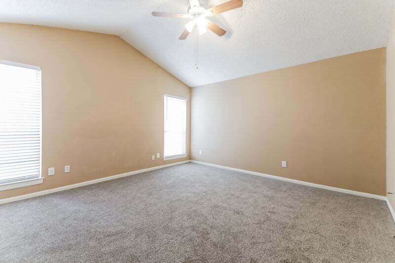 2,400/Mo, 2085 Cameo Dr Lewisville, TX 75067 Main Bedroom View