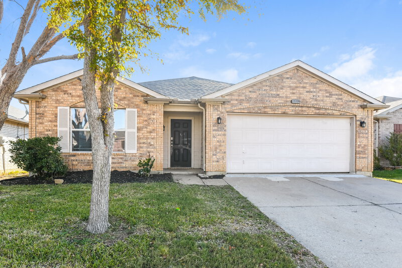 2,335/Mo, 8332 Horse Whisper Ln Fort Worth, TX 76131 External View