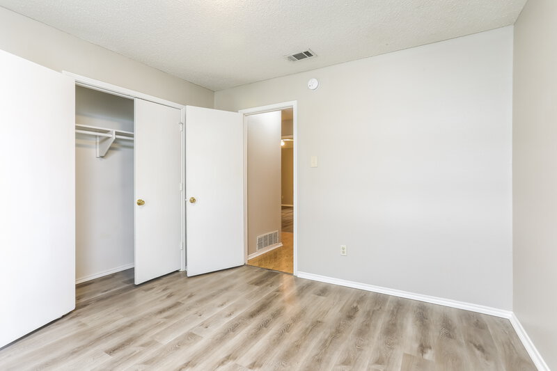 2,315/Mo, 1719 Wren Dr Mansfield, TX 76063 Bedroom View