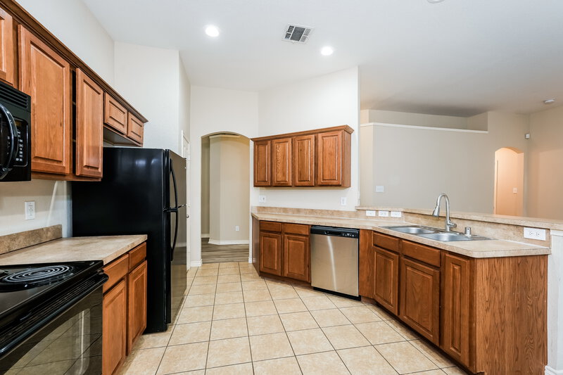 1,970/Mo, 6020 Walleye Dr Fort Worth, TX 76179 Kitchen View
