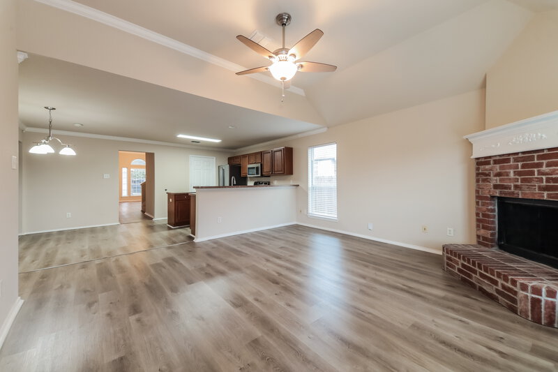 3,750/Mo, 1406 Fox Glen Trl Mansfield, TX 76063 Living Room View 2