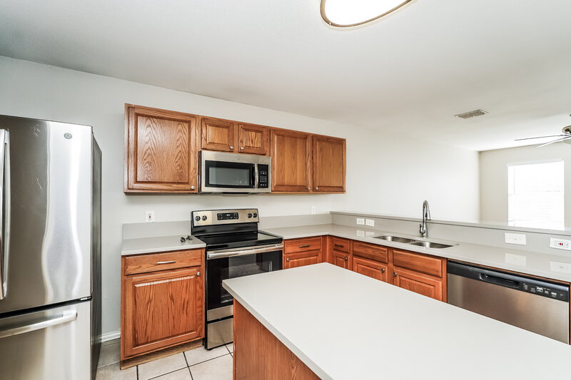 1,965/Mo, 2232 Southway Denton, TX 76207 Kitchen View