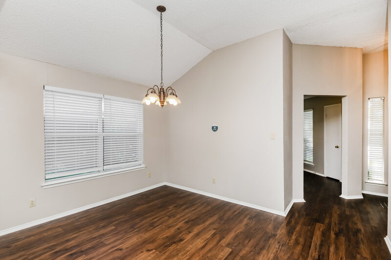 1,990/Mo, 10812 Hornby St Fort Worth, TX 76108 Dining Room View