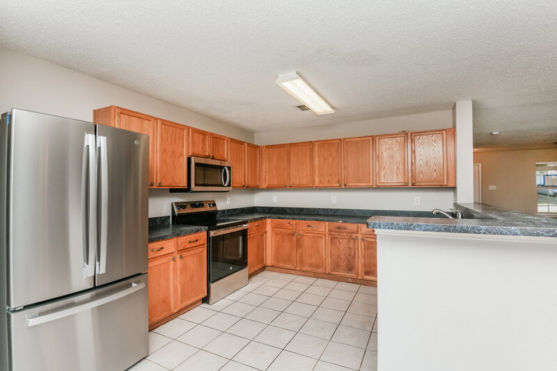 2,010/Mo, 10024 Chapel Rock Dr Fort Worth, TX 76116 Kitchen View