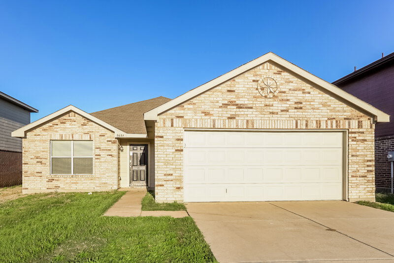2,145/Mo, 8633 Hawkview Dr Fort Worth, TX 76179 External View