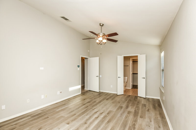 2,010/Mo, 5901 Melanie Dr Fort Worth, TX 76131 Main Bedroom View