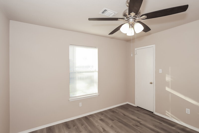 1,685/Mo, 8600 Cove Meadow Ln Fort Worth, TX 76123 Main Bedroom View