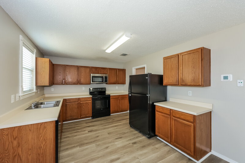 2,290/Mo, 956 Stone Chapel Way Fort Worth, TX 76179 Kitchen View