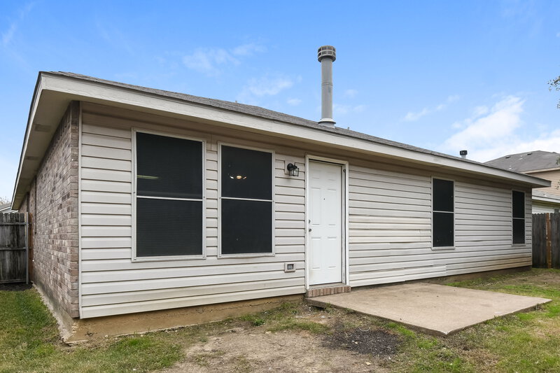 2,285/Mo, 8776 Polo Dr Fort Worth, TX 76123 Rear View