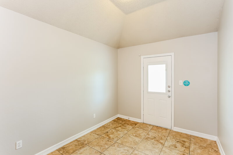 2,025/Mo, 7415 Quail Point Ln Arlington, TX 76002 Dining Room View