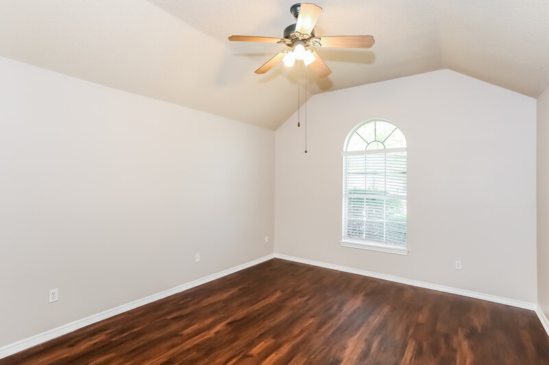2,025/Mo, 7415 Quail Point Ln Arlington, TX 76002 Main Bedroom View