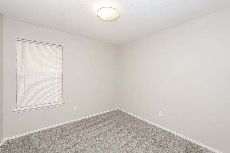 1,850/Mo, 9848 Parkmere Dr Fort Worth, TX 76108 Bedroom View 2