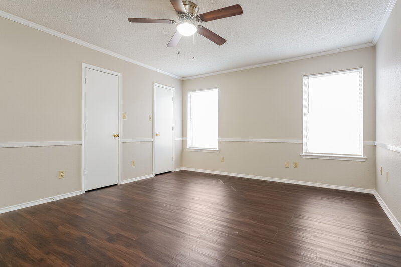 2,015/Mo, 3704 Chaddybrook Ln Fort Worth, TX 76137 Main Bedroom View