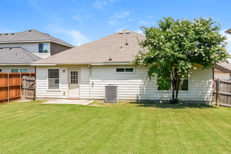 1,980/Mo, 906 Oak Hollow Ln Anna, TX 75409 Rear View 2