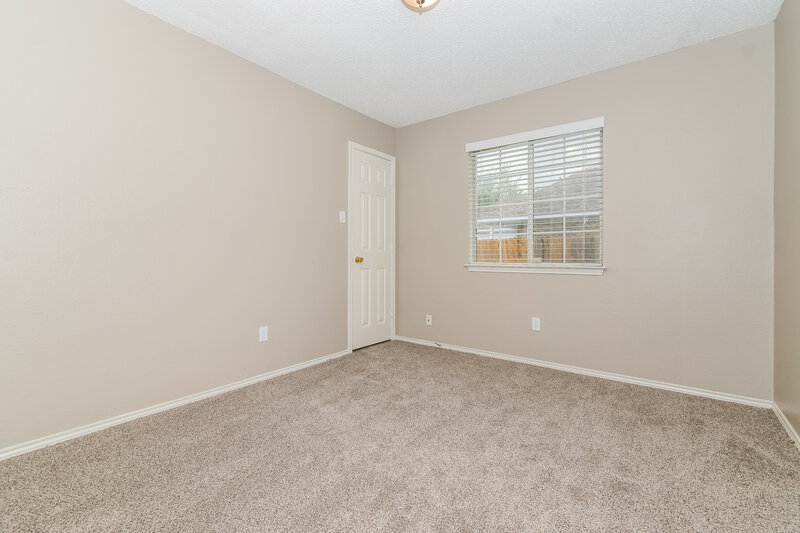 2,325/Mo, 1110 Pin Oak Ln Allen, TX 75002 Bedroom View