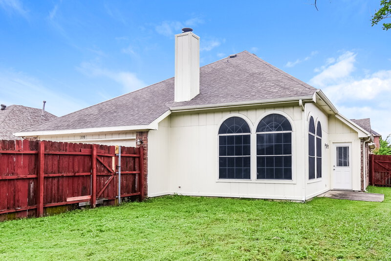 2,325/Mo, 1110 Pin Oak Ln Allen, TX 75002 Rear View