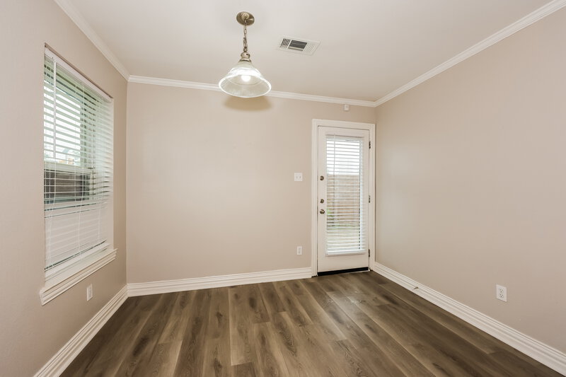 2,215/Mo, 704 Rachel St Grand Prairie, TX 75052 Breakfast Nook View