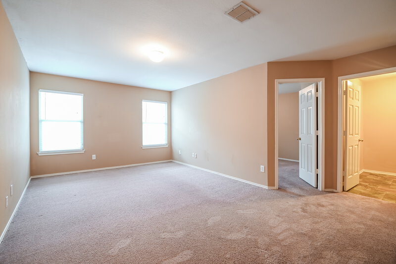2,575/Mo, 1232 Flower Ridge Dr Lancaster, TX 75134 Main Bedroom View