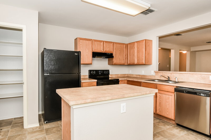 2,355/Mo, 1991 Bishop Hl Frisco, TX 75034 Kitchen View