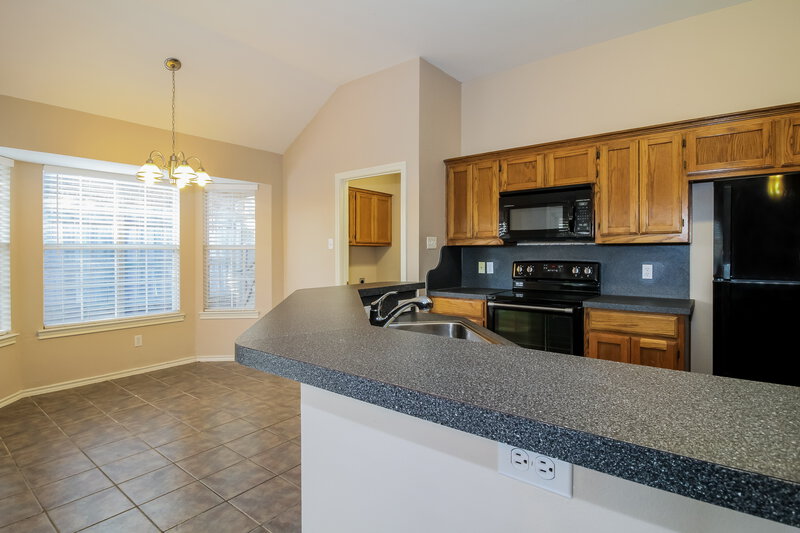 2,190/Mo, 2508 Timber Trl Denton, TX 76209 Kitchen View