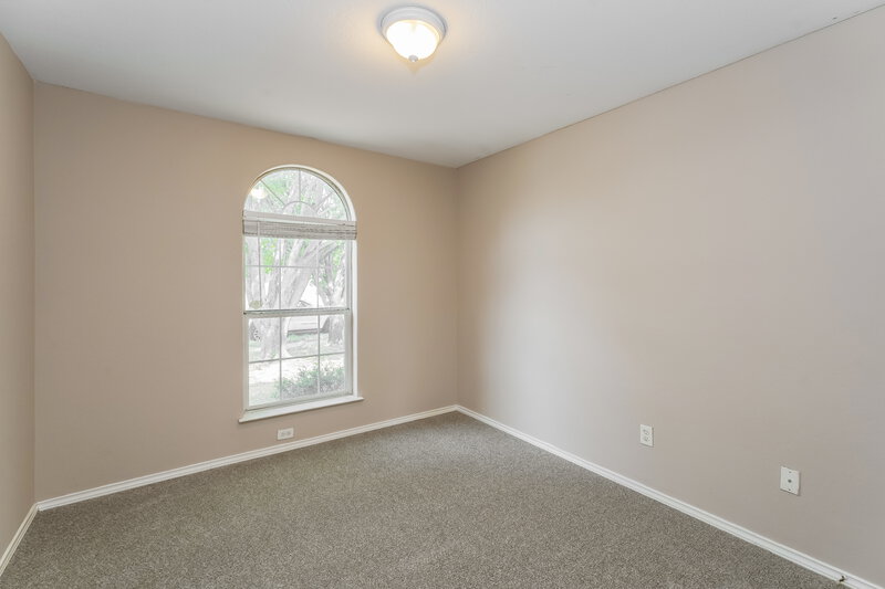 1,910/Mo, 4212 Comer St Denton, TX 76207 Bedroom View 2