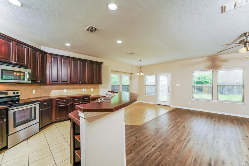 2,890/Mo, 12305 Sailboat Way Frisco, TX 75036 Kitchen View