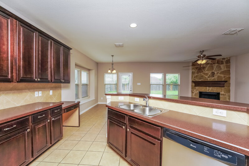 2,890/Mo, 12305 Sailboat Way Frisco, TX 75036 Kitchen View 2
