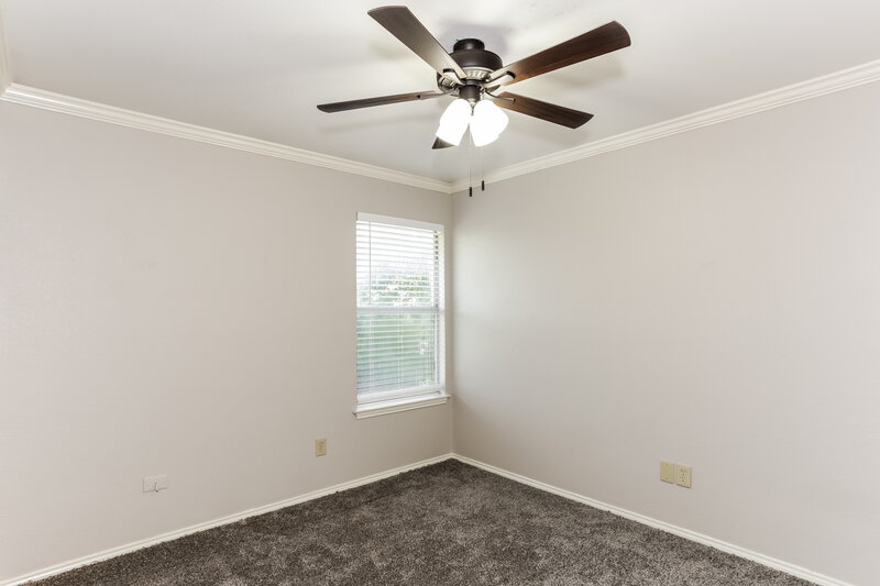 2,250/Mo, 1108 Cherrytree Dr Arlington, TX 76001 Bedroom View