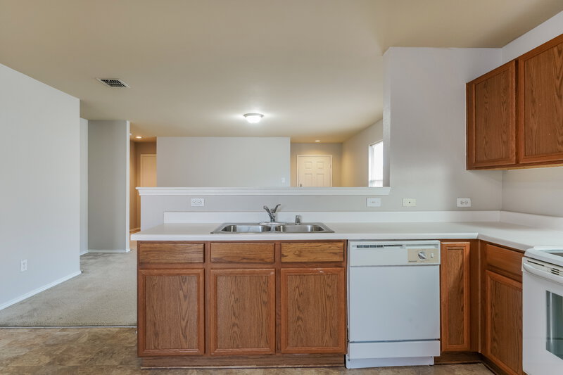 1,805/Mo, 14232 Tijuana Trl Haslet, TX 76052 Kitchen View