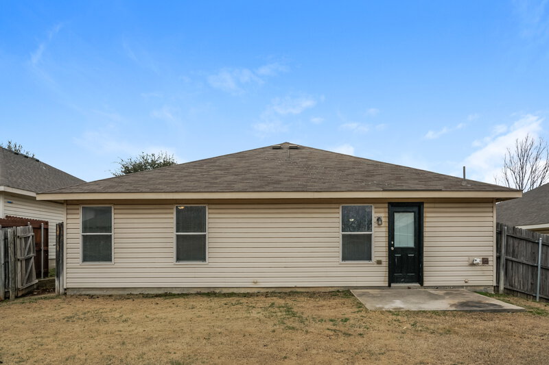 1,805/Mo, 14232 Tijuana Trl Haslet, TX 76052 Rear View