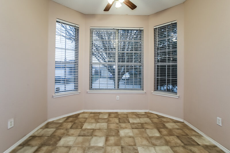 1,820/Mo, 6437 Rainwater Way Fort Worth, TX 76179 Dining Room View