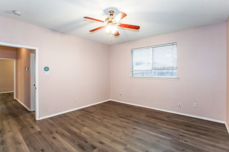 1,820/Mo, 6437 Rainwater Way Fort Worth, TX 76179 Main Bedroom View