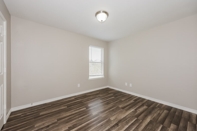 2,185/Mo, 920 Pebblecreek Dr Burleson, TX 76028 Bedroom View 3