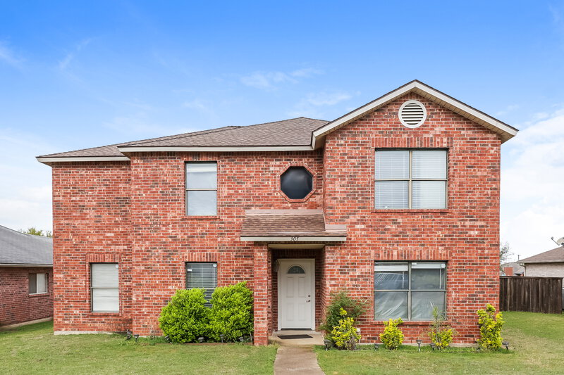 2,655/Mo, 305 Rosewood Ln Cedar Hill, TX 75104 External View