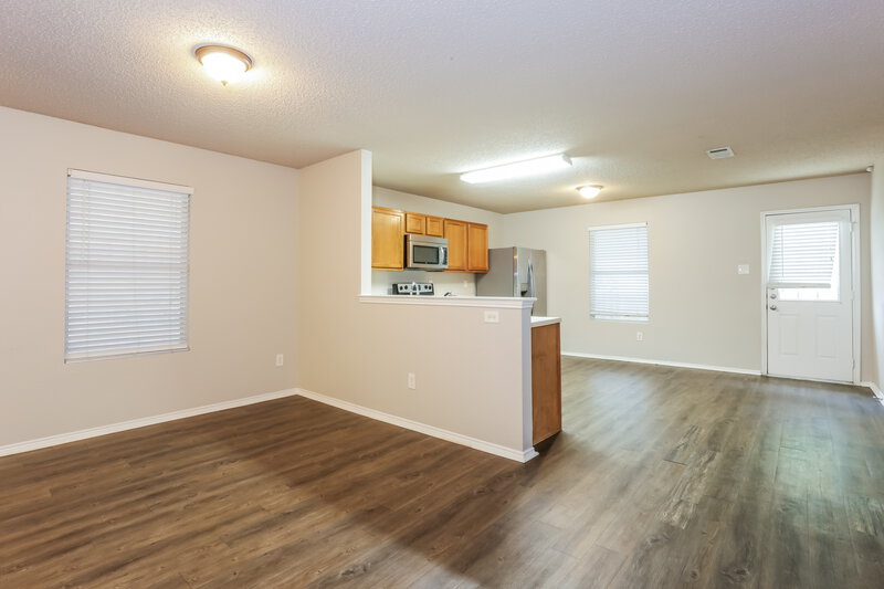 1,970/Mo, 5351 Driftway Dr Fort Worth, TX 76135 Dining Room View