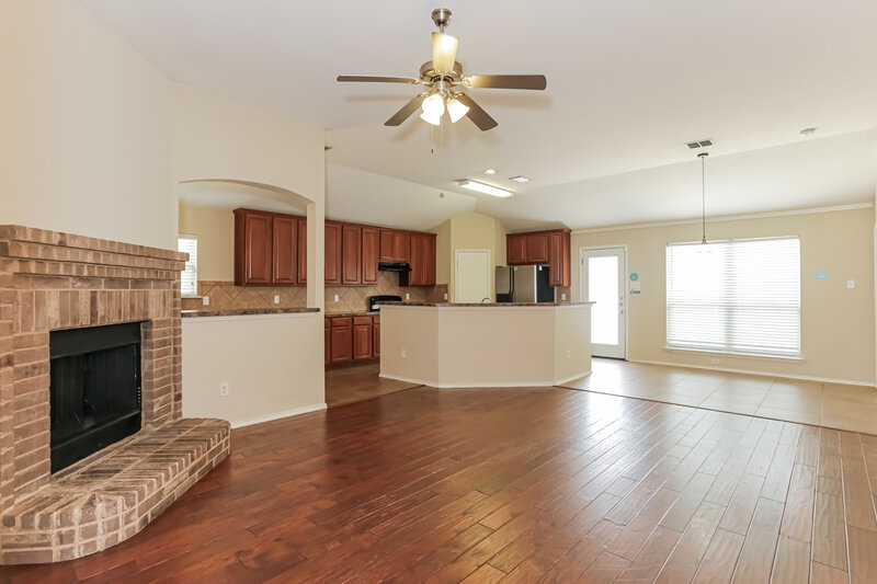 2,245/Mo, 6516 Fitzgerald St Fort Worth, TX 76179 Living Room View 2