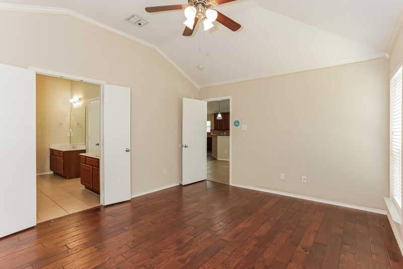 2,245/Mo, 6516 Fitzgerald St Fort Worth, TX 76179 Main Bedroom View 2