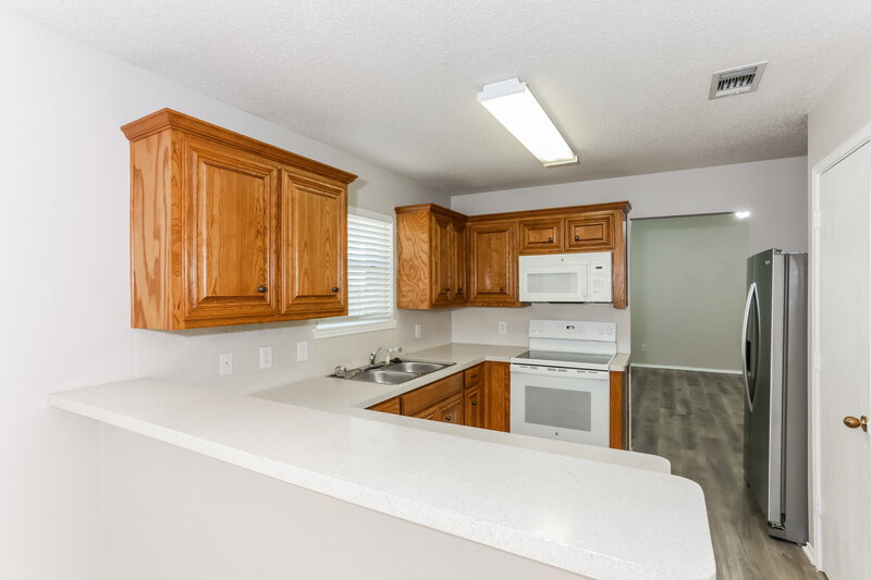 1,780/Mo, 12437 Seven Eagles Ln Burleson, TX 76028 Kitchen View