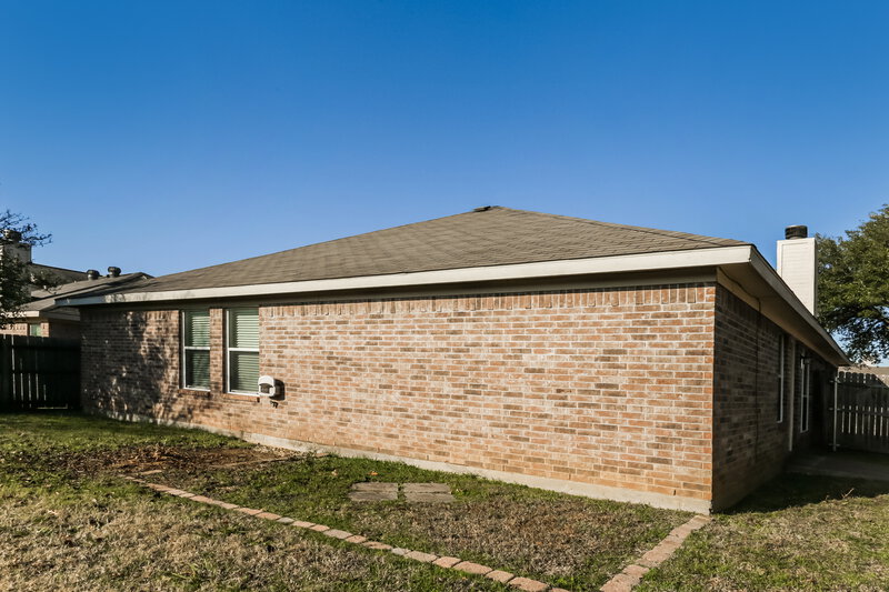 1,780/Mo, 12437 Seven Eagles Ln Burleson, TX 76028 Rear View