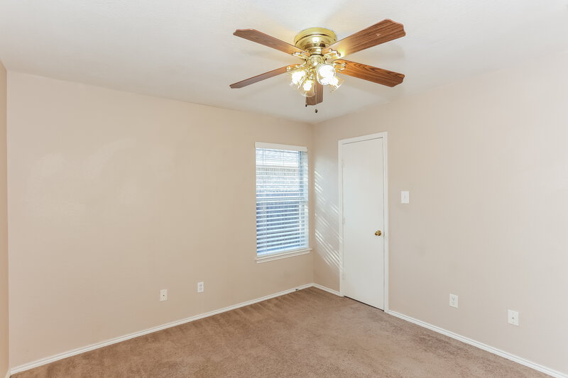 2,325/Mo, 938 Morgan Dr Burleson, TX 76028 Bedroom View 2